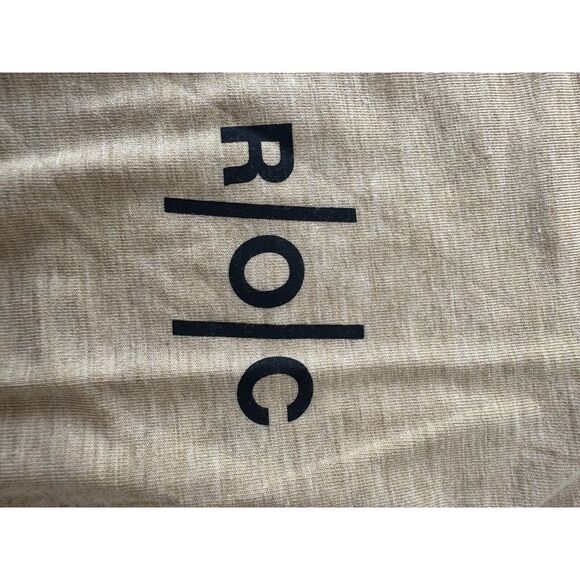 On Cloud T-Shirt R.O.C Women's Small Camel Athletic Outdoor Gym Stretch NWT - Picture 6 of 6